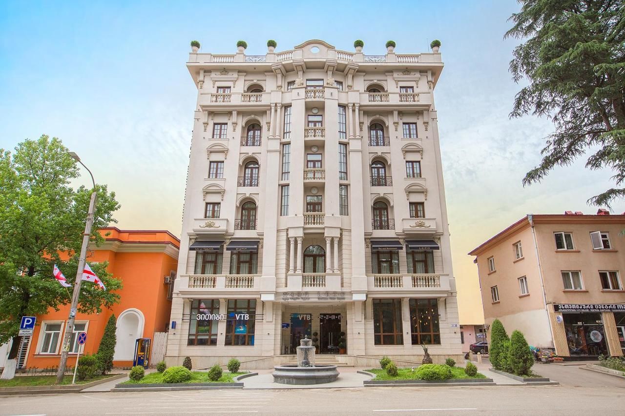 Отель LETO Boutique Hotel Zugdidi Зугдиди-4