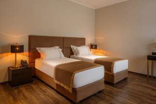 Отель LETO Boutique Hotel Zugdidi Зугдиди Стандартный двухместный номер с 2 отдельными кроватями-2